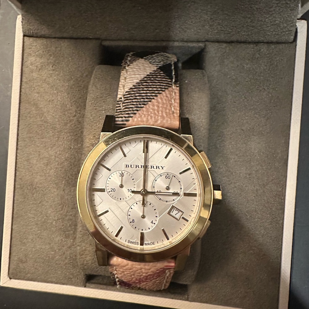 Burberry Watch - Picture 1 of 6
